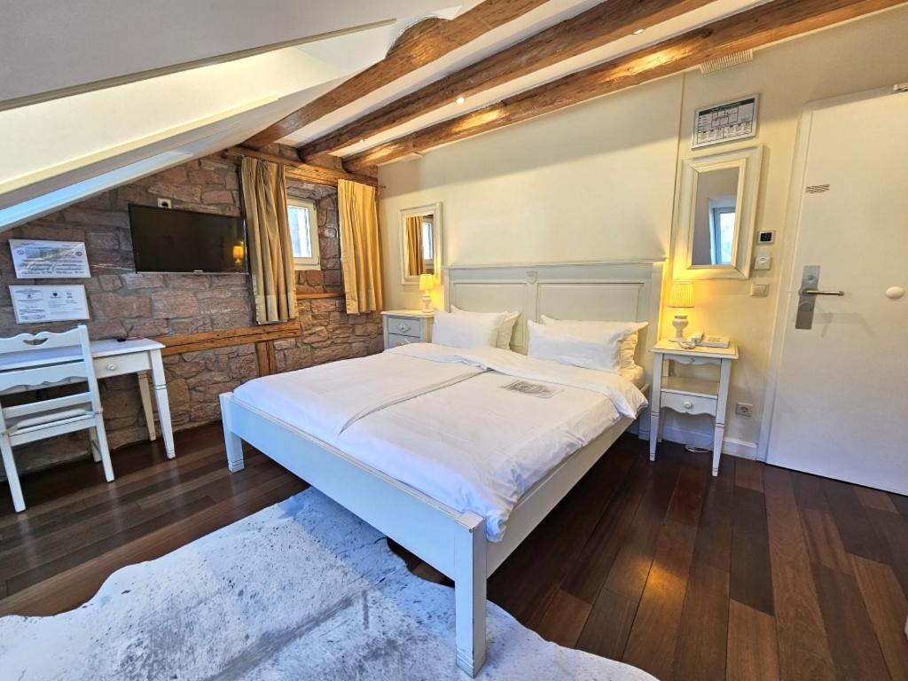 Hotel Marstall